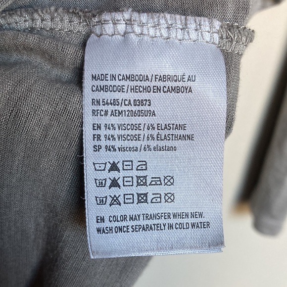 American Eagle Off Shoulder Top - Picture 4 of 4